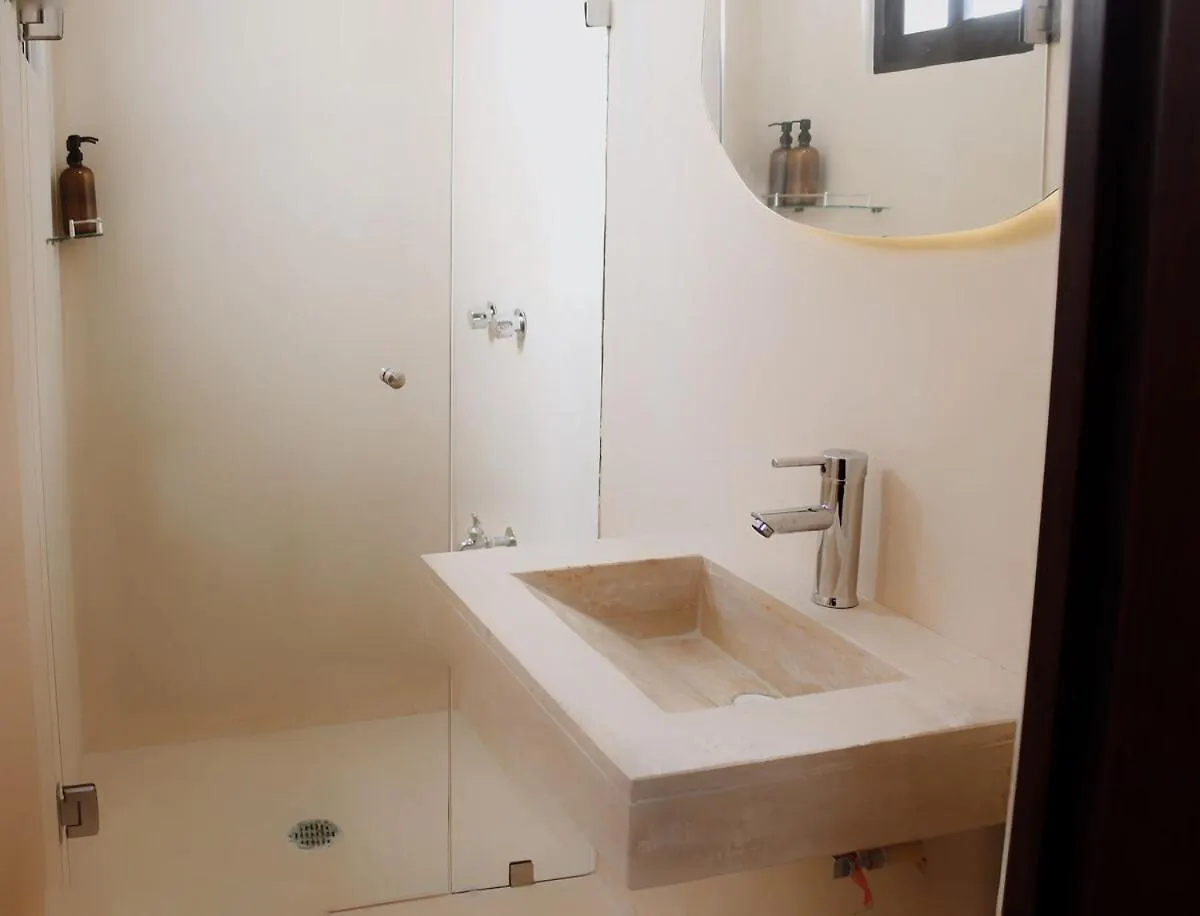 Hotel Casa Nudo, Parota, Merida Apartment