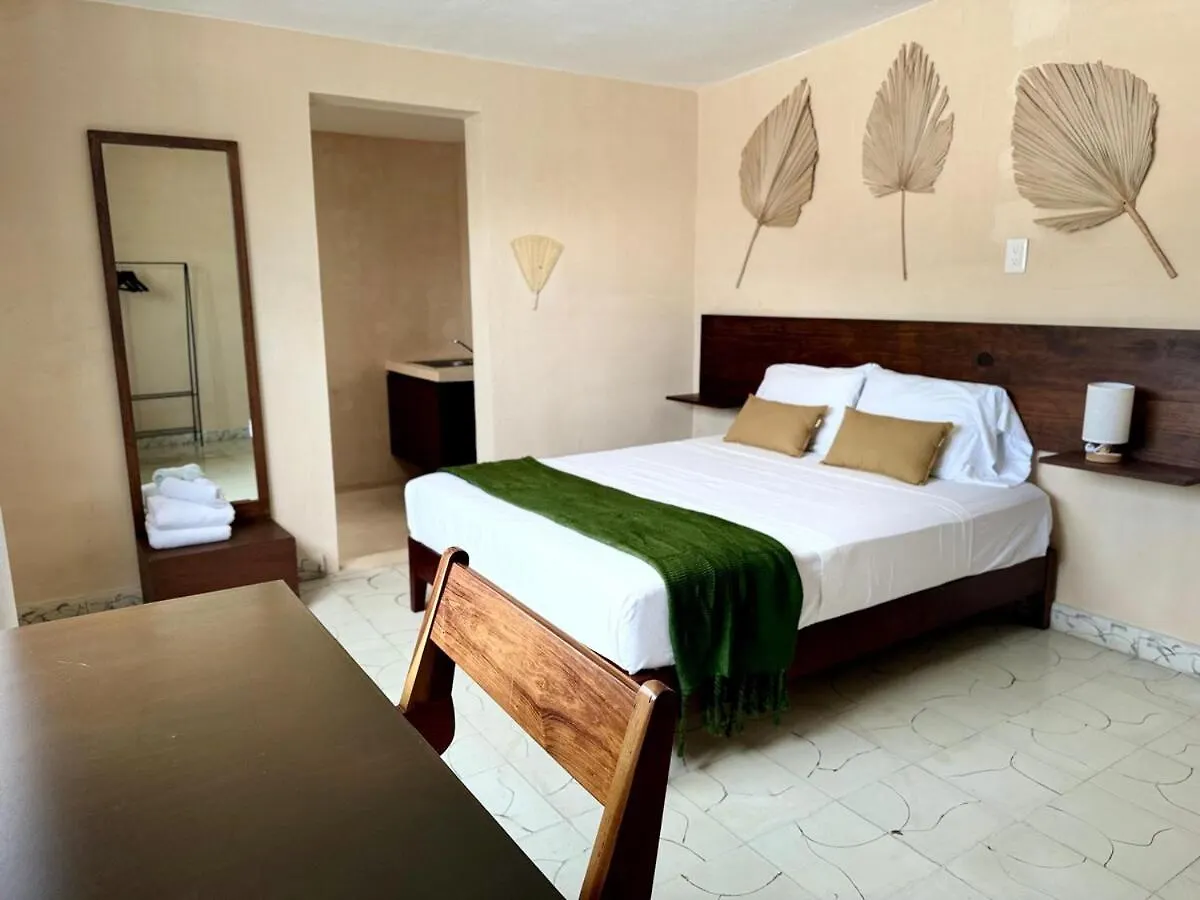 Hotel Casa Nudo, Parota, Merida